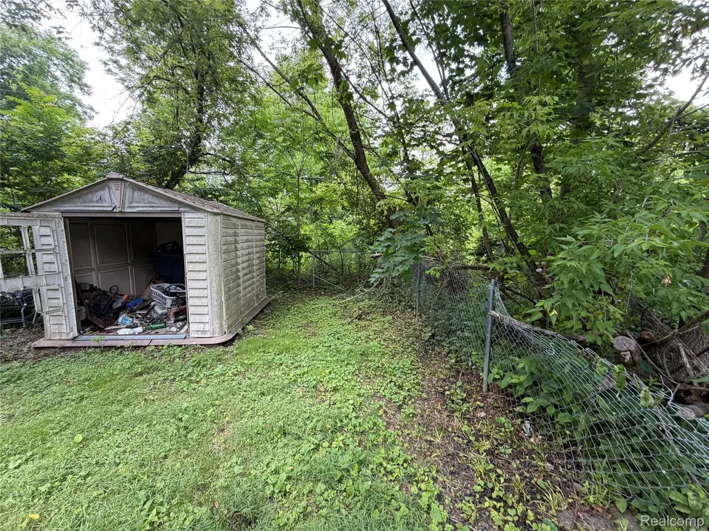 14231 Kentfield Street Detroit City MI 48223
