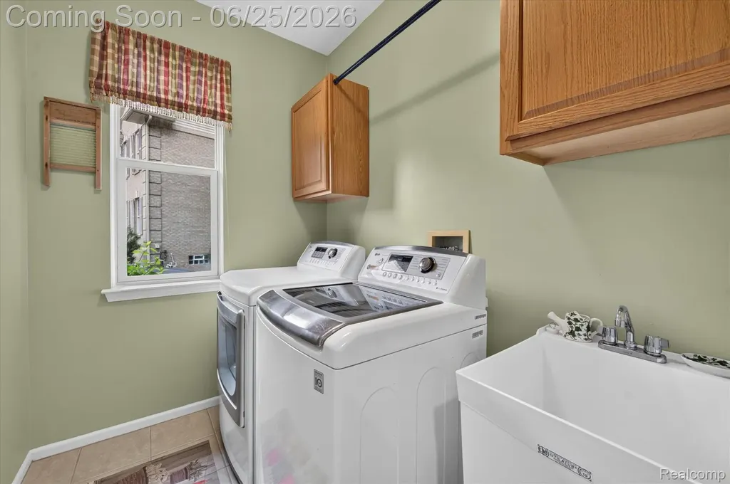 2512 Campbell Court Canton Charter Township MI 48188