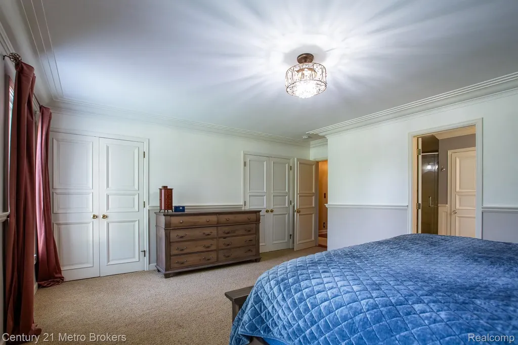 9270 Hidden Valley Court Grand Blanc Charter Township MI 48439