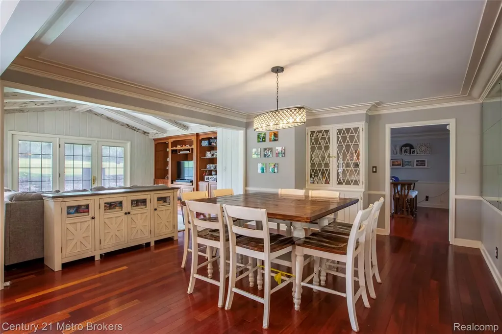 9270 Hidden Valley Court Grand Blanc Charter Township MI 48439