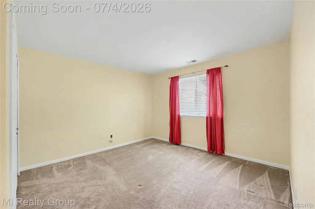 50187 N Jimmy Court Chesterfield Township MI 48047