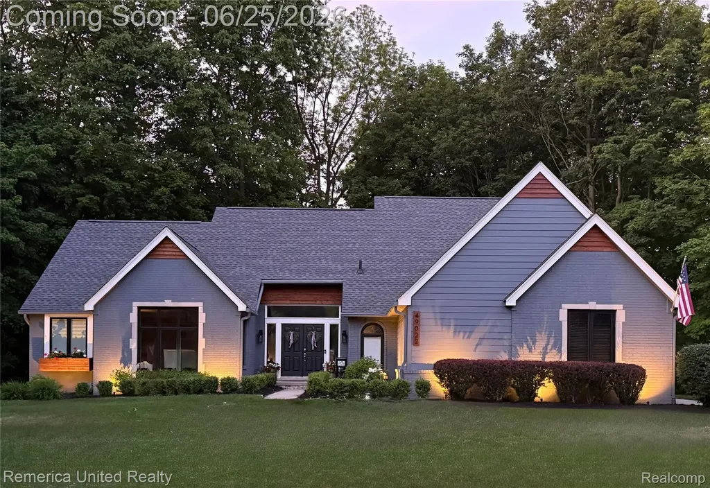 49022 Plum Tree Court Plymouth Charter Township MI 48170