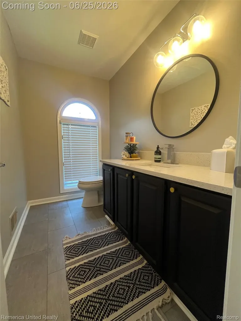 49022 Plum Tree Court Plymouth Charter Township MI 48170