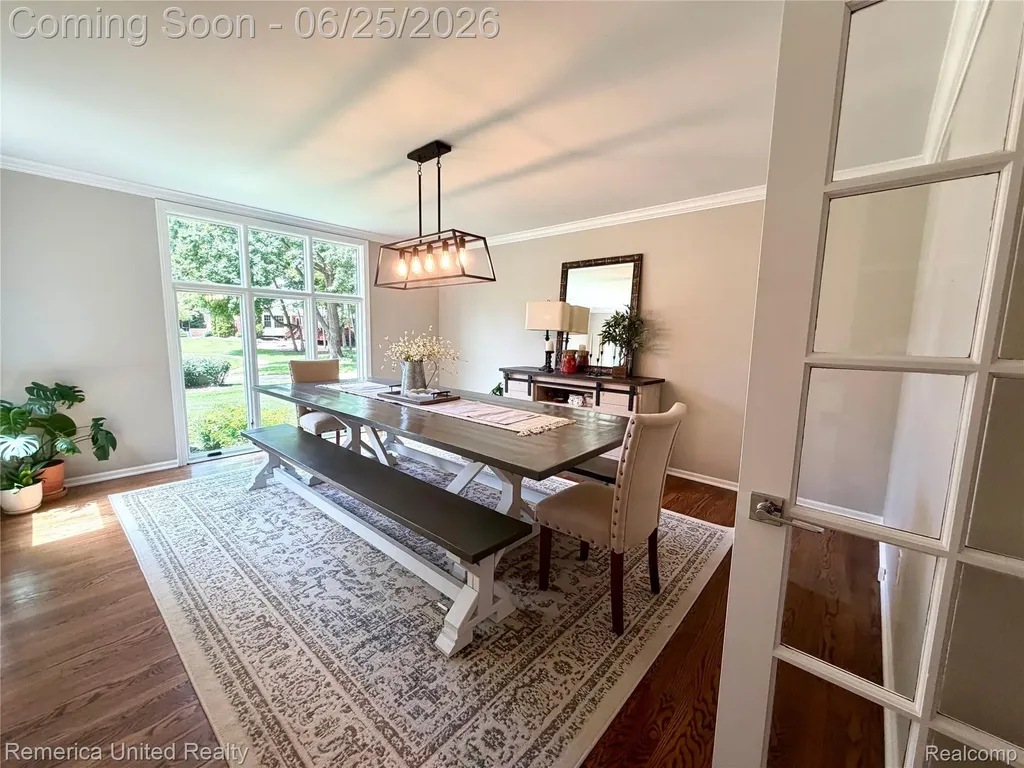 49022 Plum Tree Court Plymouth Charter Township MI 48170