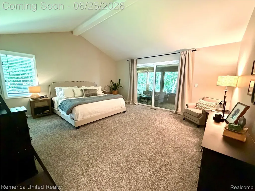 49022 Plum Tree Court Plymouth Charter Township MI 48170