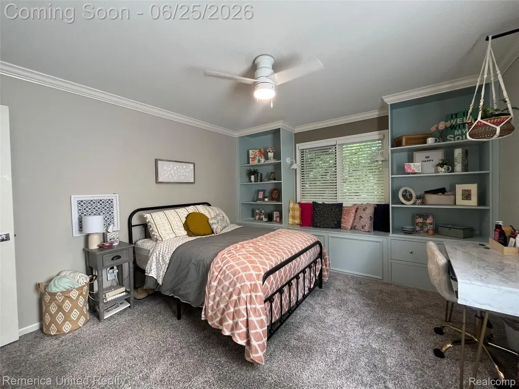 49022 Plum Tree Court Plymouth Charter Township MI 48170