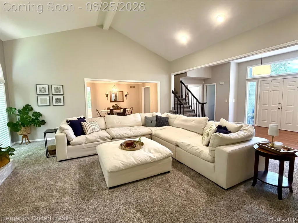 49022 Plum Tree Court Plymouth Charter Township MI 48170