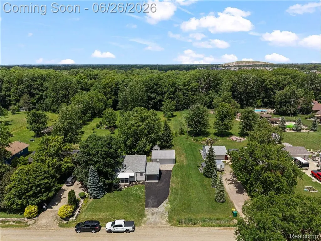 43600 Crowley Road Van Buren Charter Township MI 48111