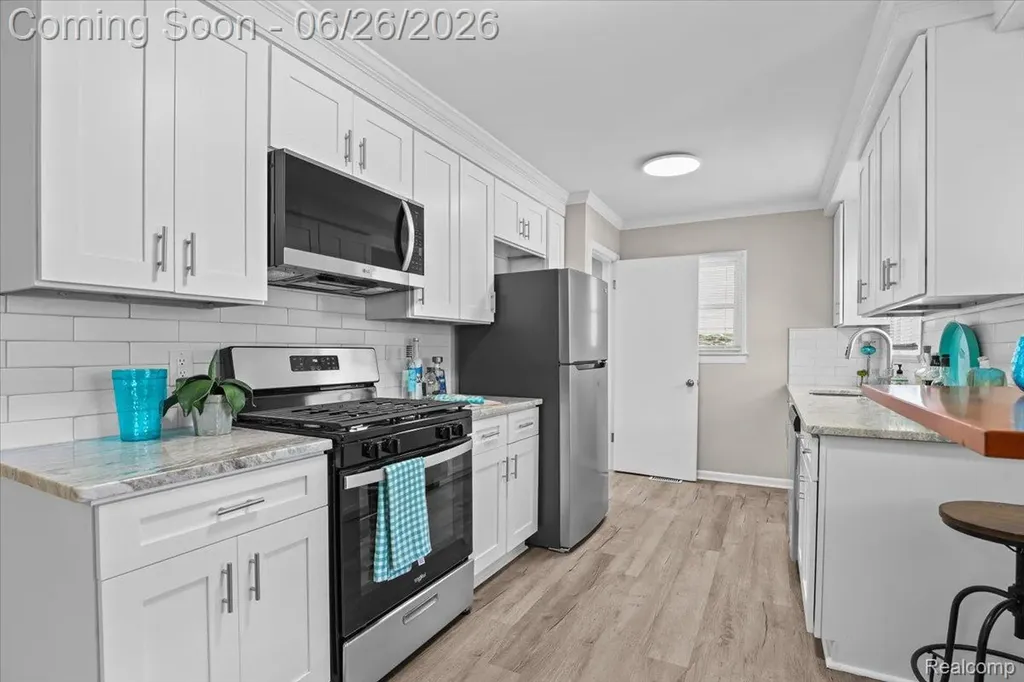 43600 Crowley Road Van Buren Charter Township MI 48111