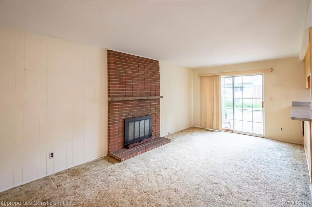 11675 Monsbrook Court Sterling Heights City MI 48312