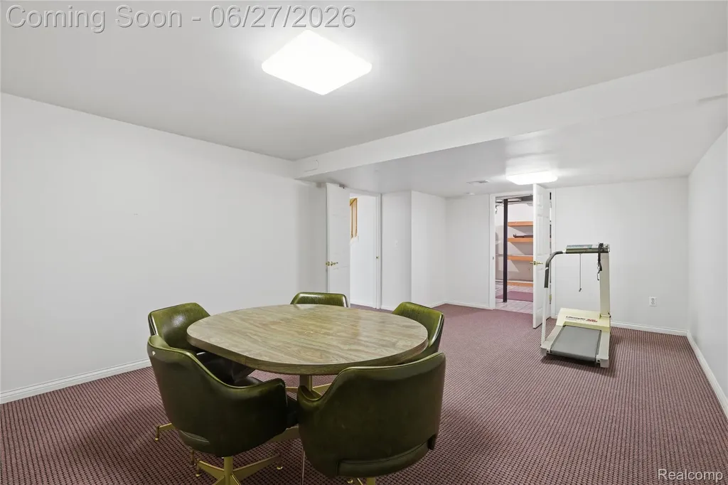 17223 Lake View Circle Northville Township MI 48168