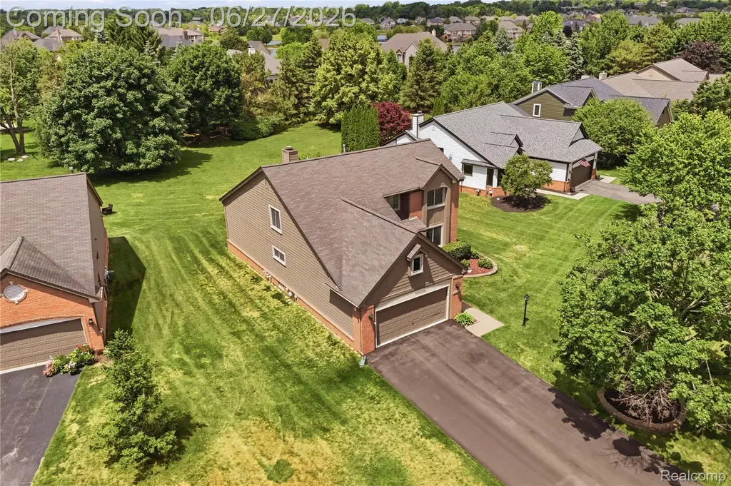 17223 Lake View Circle Northville Township MI 48168