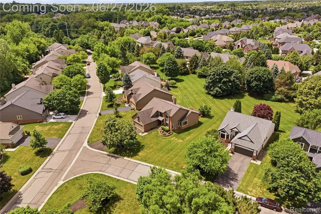 17223 Lake View Circle Northville Township MI 48168