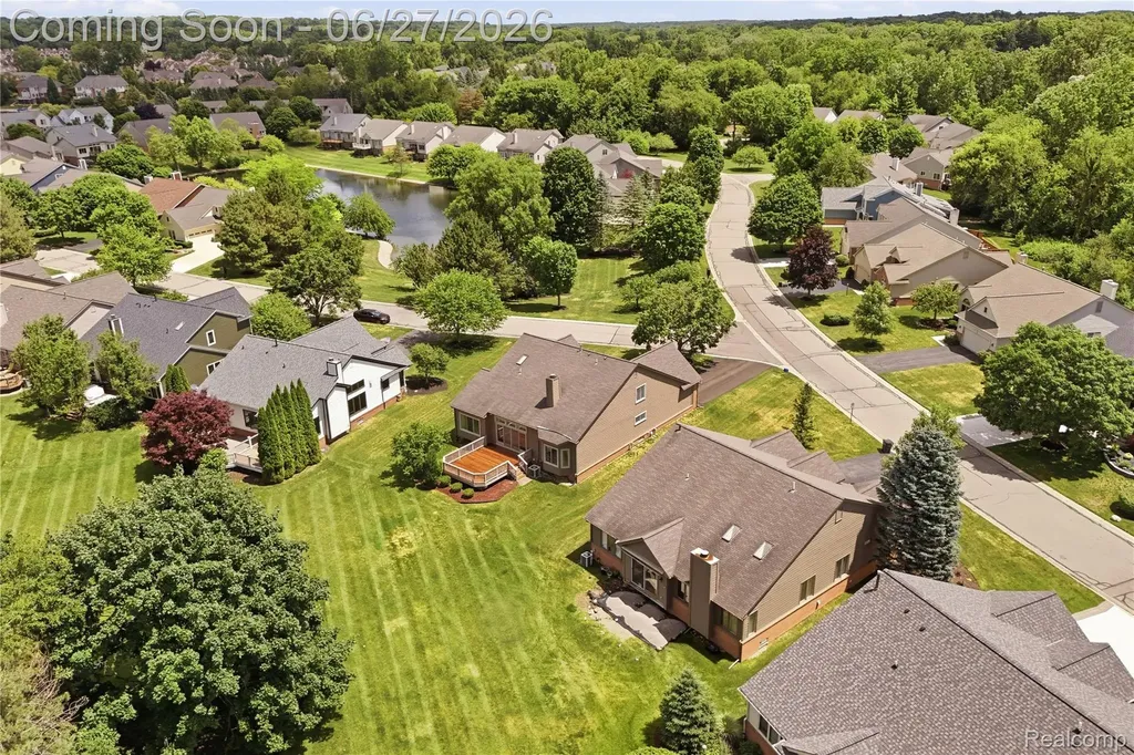 17223 Lake View Circle Northville Township MI 48168