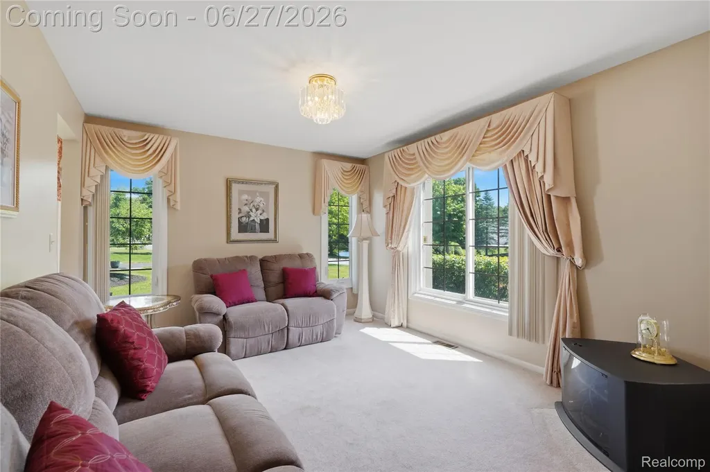 17223 Lake View Circle Northville Township MI 48168