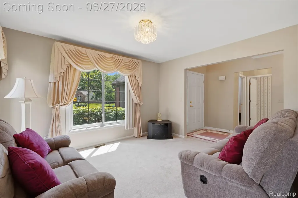 17223 Lake View Circle Northville Township MI 48168
