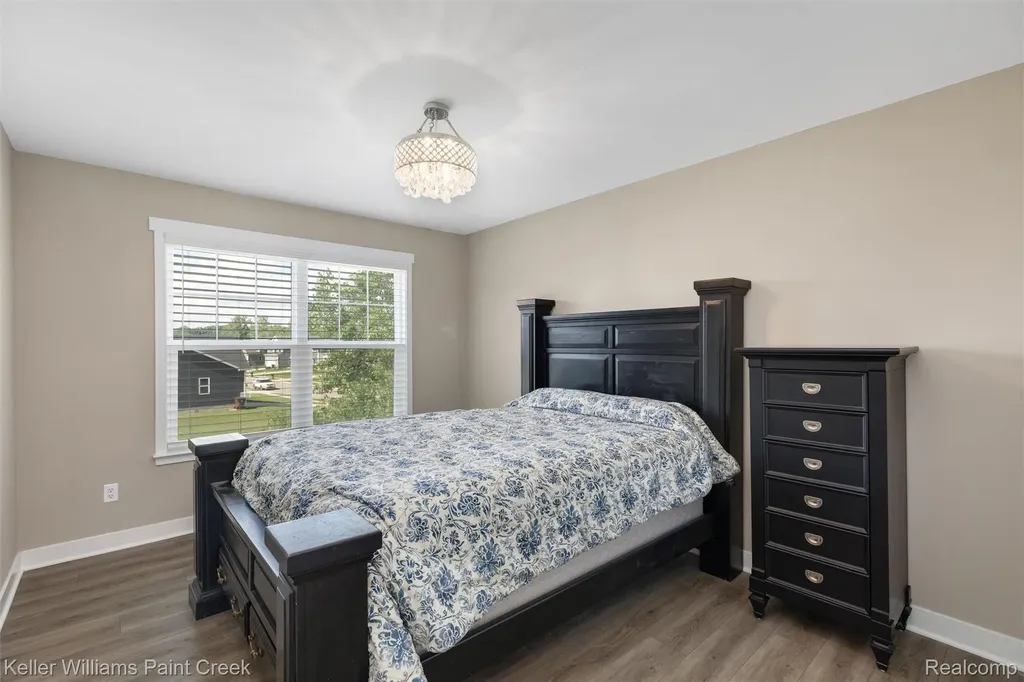 6097 Summerbrooke Circle Handy Township MI 48836