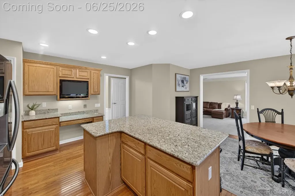 558 Sylvan Drive Canton Charter Township MI 48188