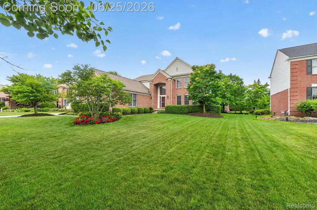 558 Sylvan Drive Canton Charter Township MI 48188