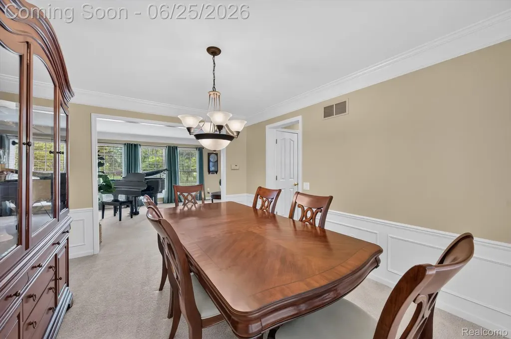 558 Sylvan Drive Canton Charter Township MI 48188