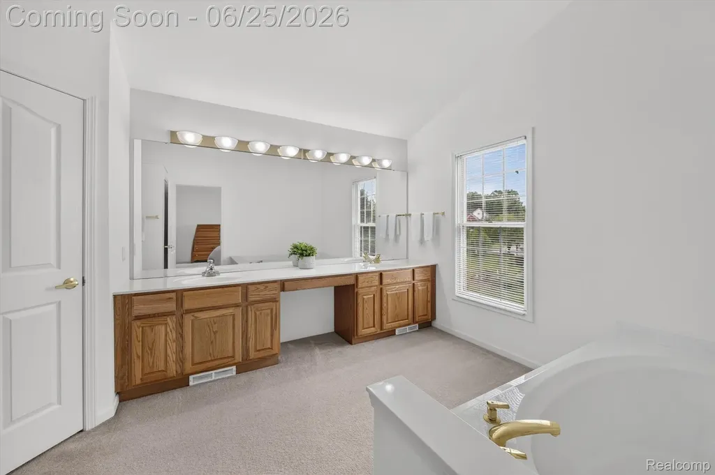 558 Sylvan Drive Canton Charter Township MI 48188