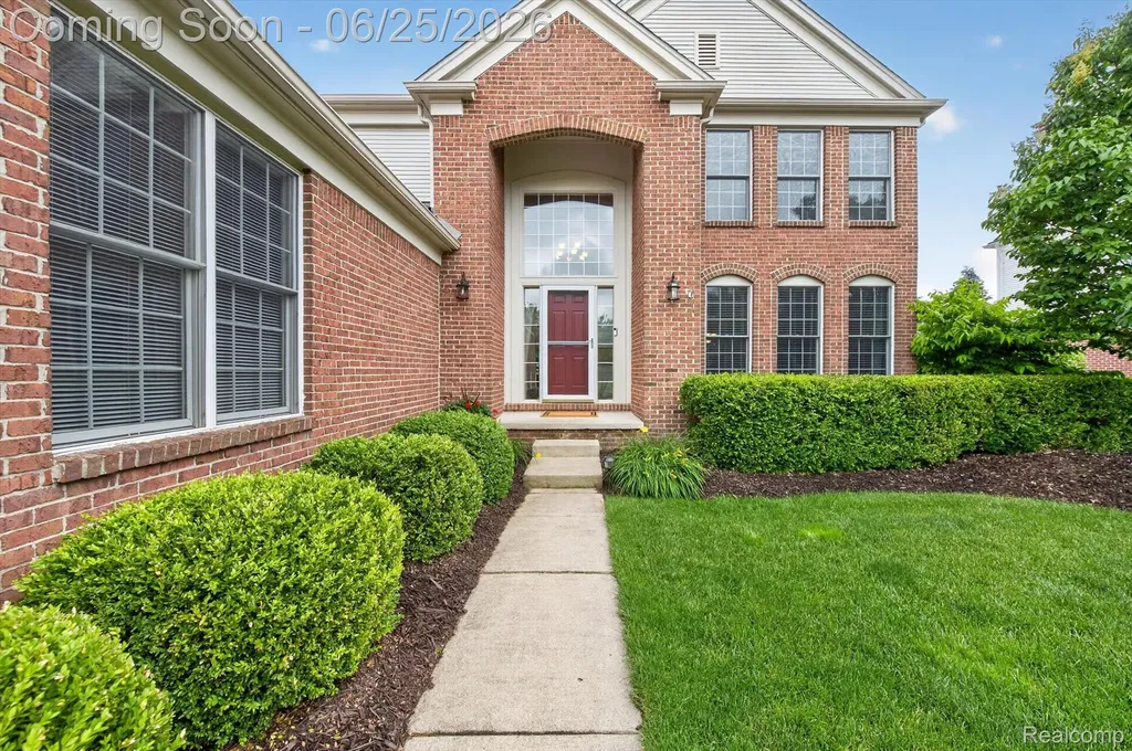 558 Sylvan Drive Canton Charter Township MI 48188