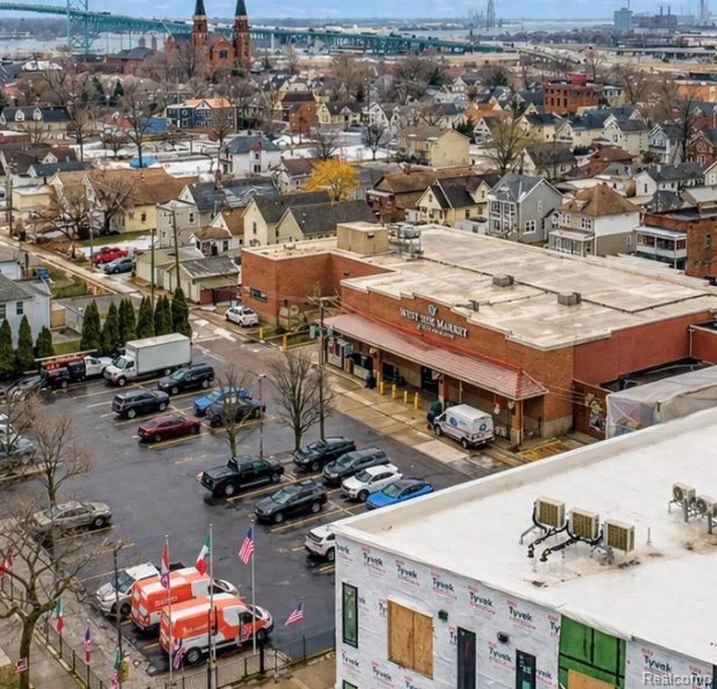 2105 25th Street Detroit City MI 48216