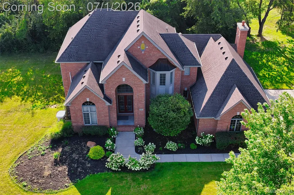 4461 Old Oak Court Superior Charter Township MI 48170