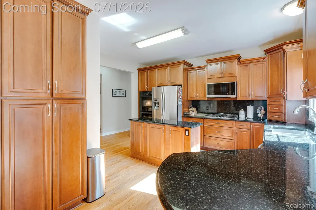 4461 Old Oak Court Superior Charter Township MI 48170