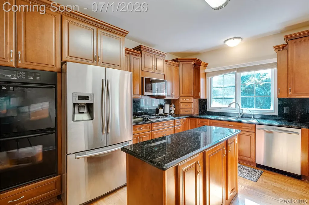 4461 Old Oak Court Superior Charter Township MI 48170