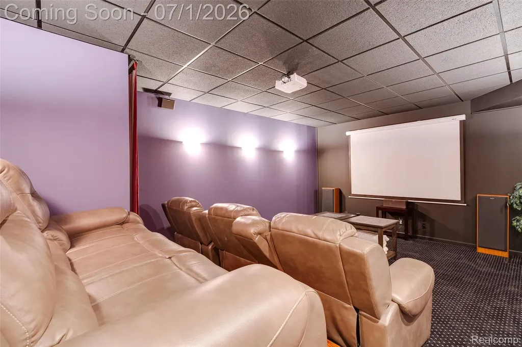 4461 Old Oak Court Superior Charter Township MI 48170