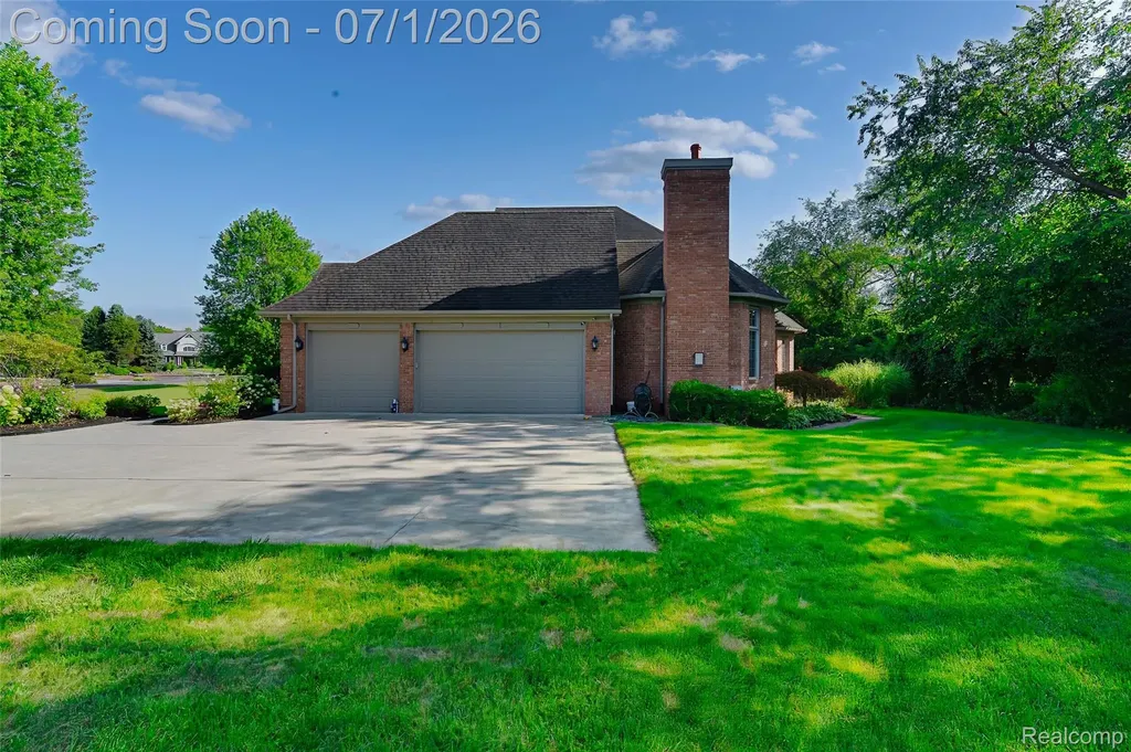 4461 Old Oak Court Superior Charter Township MI 48170