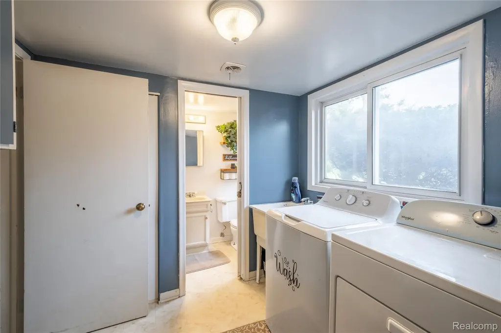 6395 Tanglewood Lane Grand Blanc Charter Township MI 48439