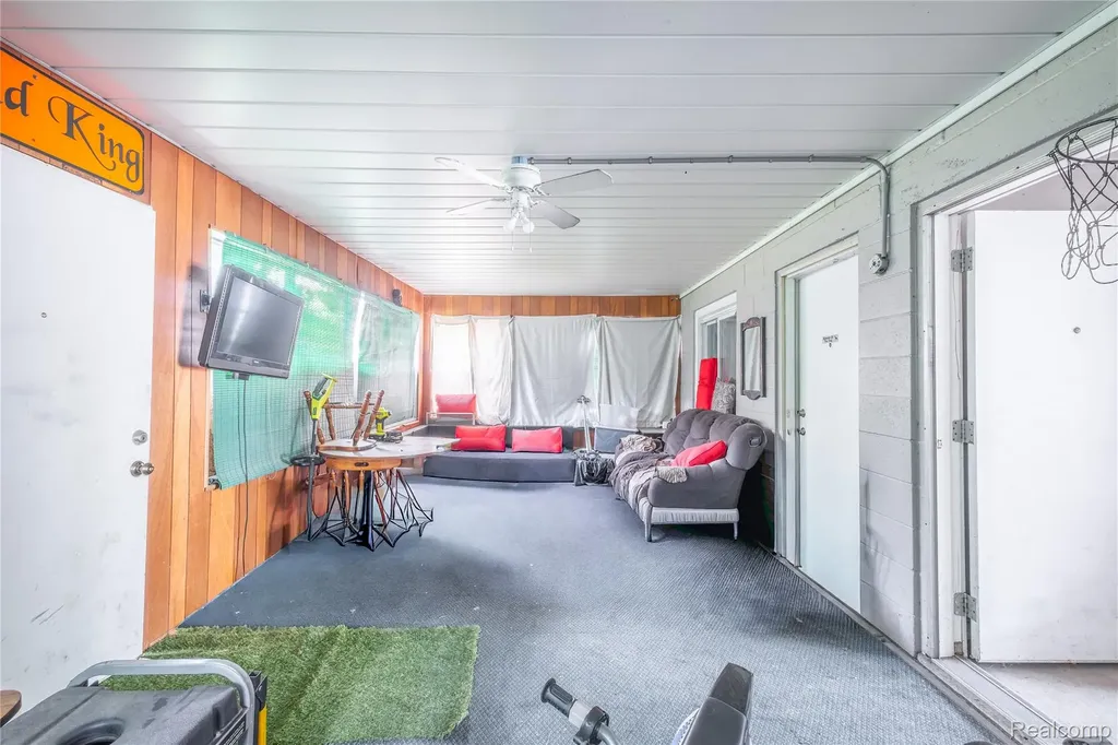 6395 Tanglewood Lane Grand Blanc Charter Township MI 48439