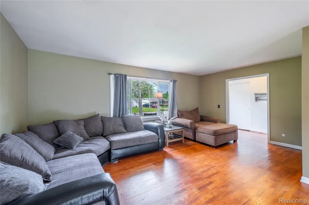 6395 Tanglewood Lane Grand Blanc Charter Township MI 48439