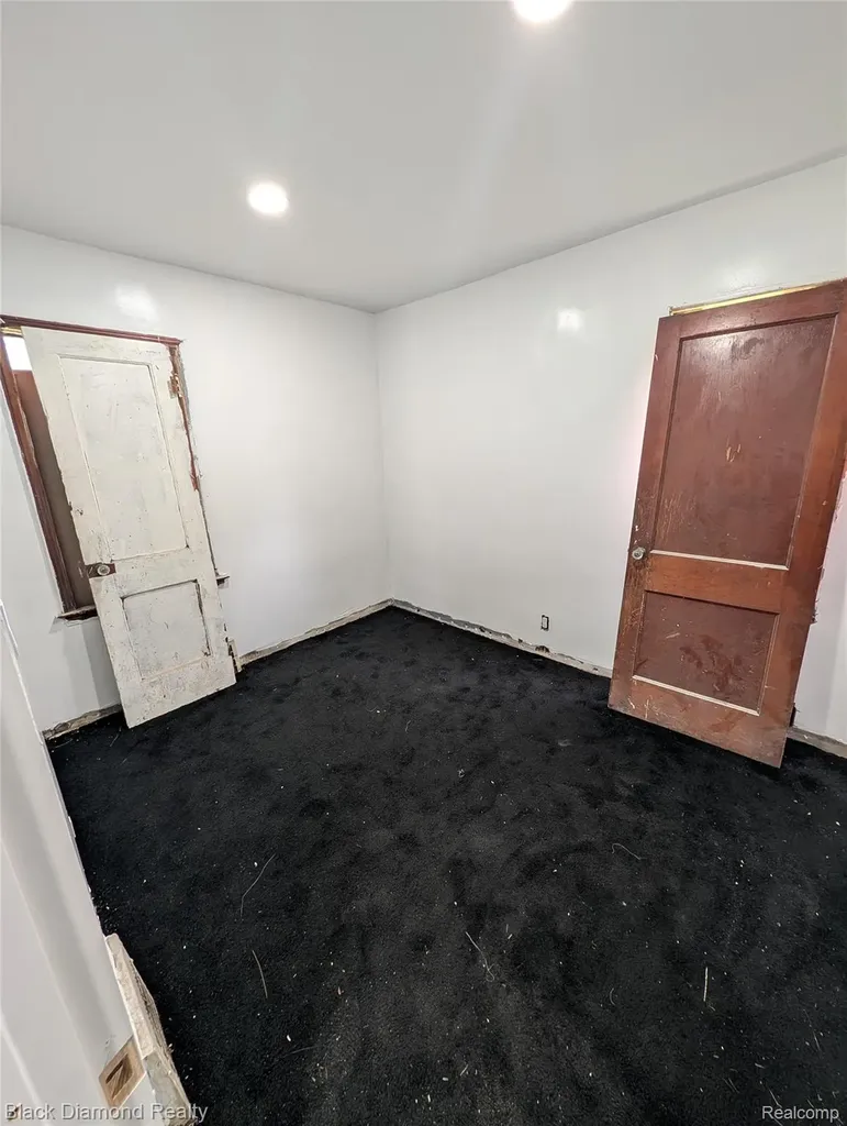 19957 Annott Street Detroit City MI 48205