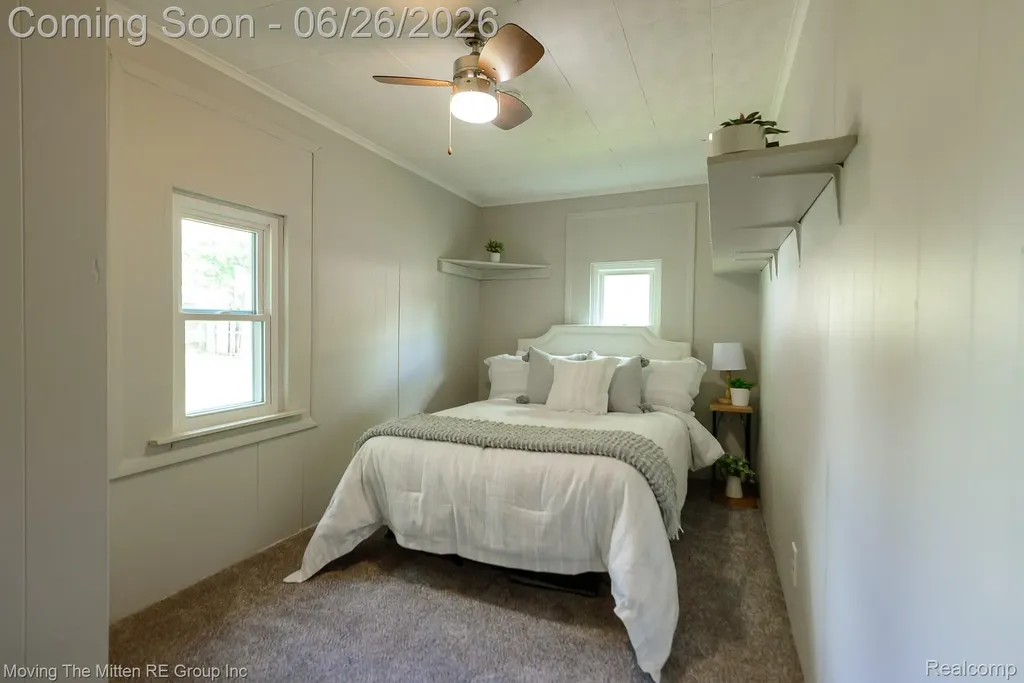 30 Wexford Avenue Belleville City MI 48111