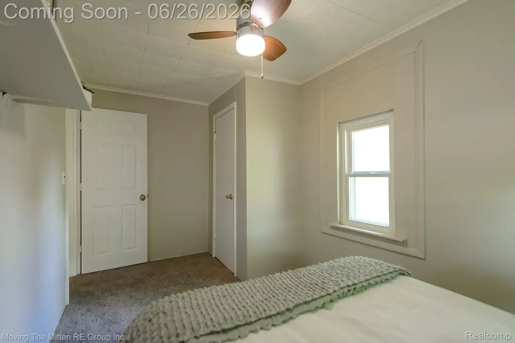 30 Wexford Avenue Belleville City MI 48111