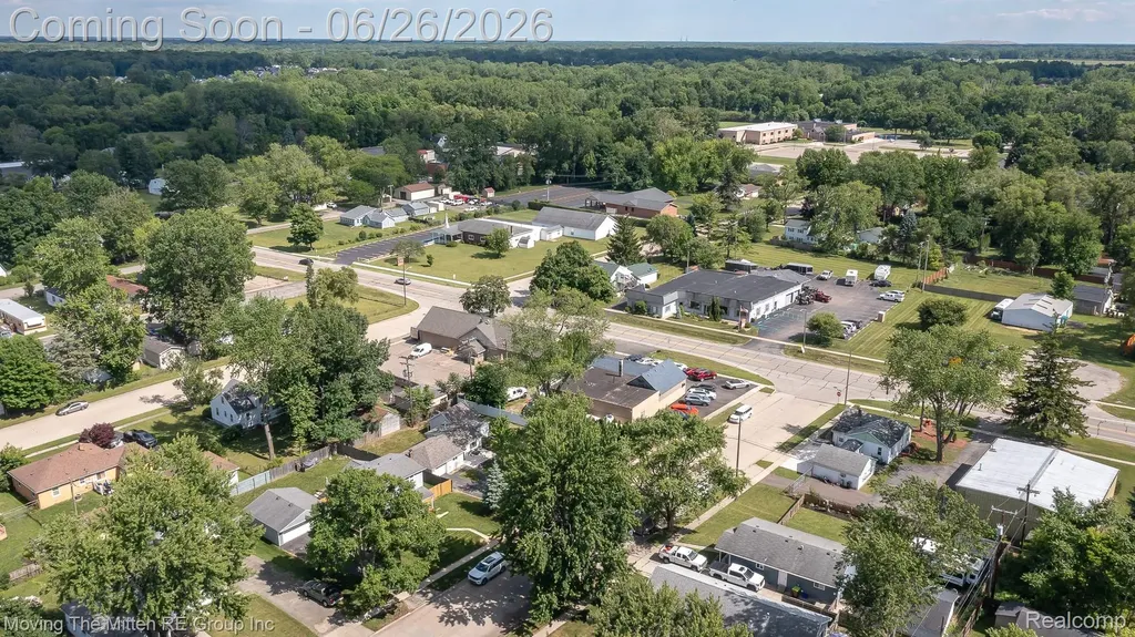 30 Wexford Avenue Belleville City MI 48111