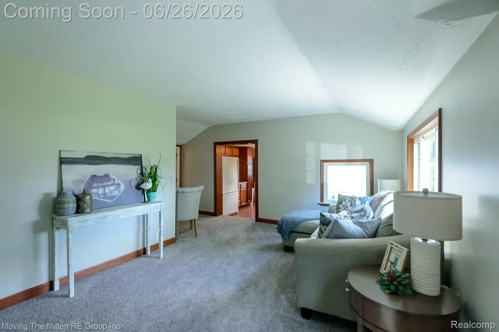 30 Wexford Avenue Belleville City MI 48111