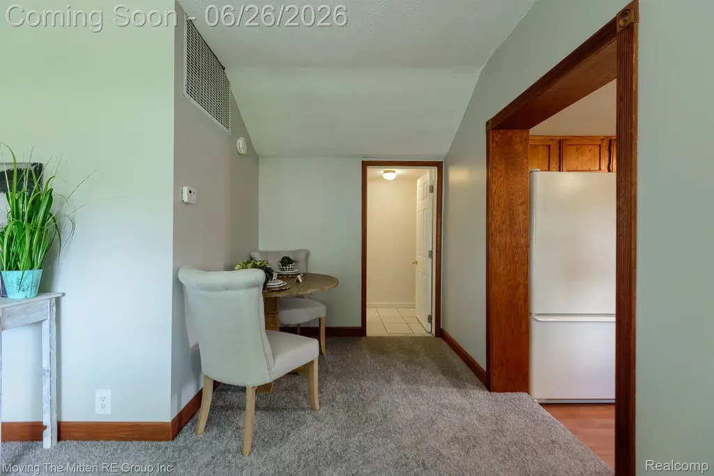 30 Wexford Avenue Belleville City MI 48111