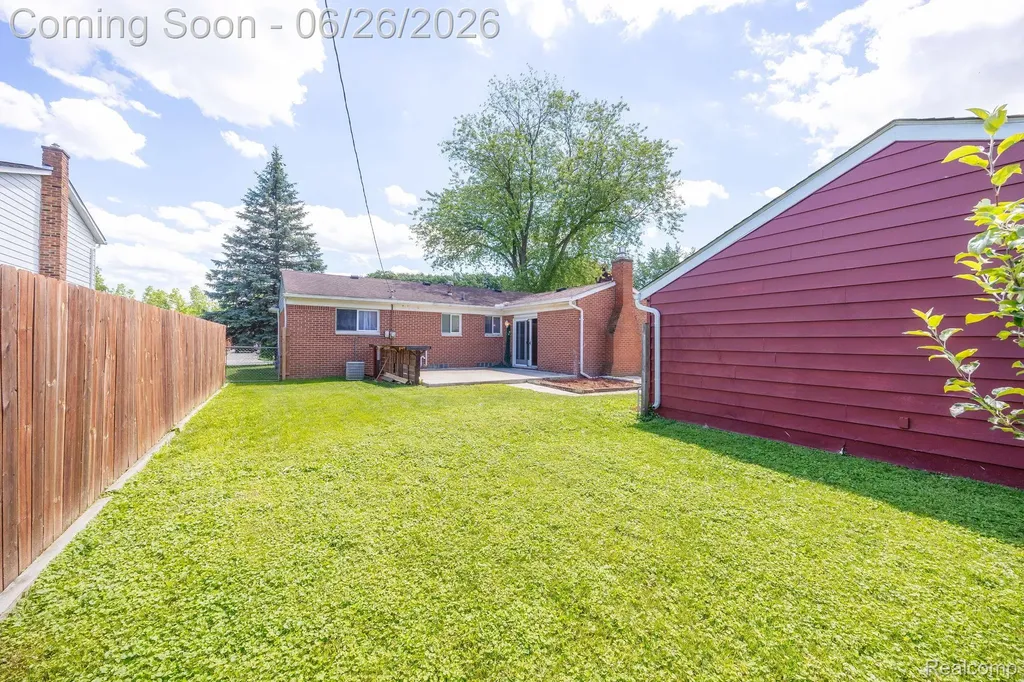 15724 Leader Street Taylor City MI 48180