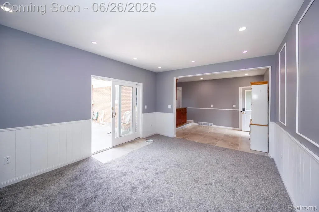 15724 Leader Street Taylor City MI 48180