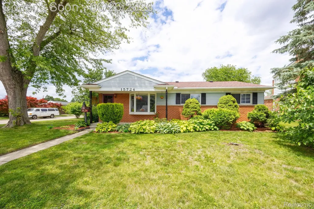 15724 Leader Street Taylor City MI 48180