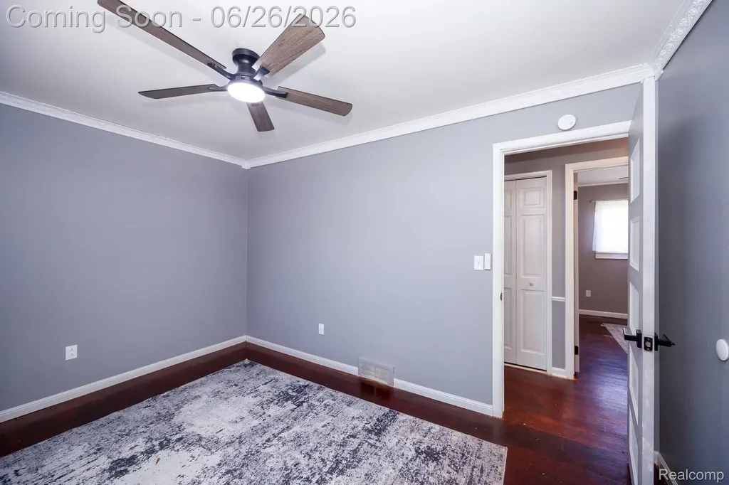 15724 Leader Street Taylor City MI 48180