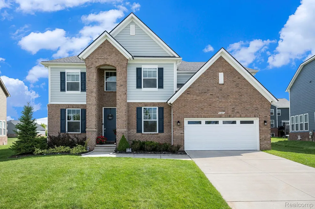53213 Bay Laurel Lane Lyon Charter Township MI 48178