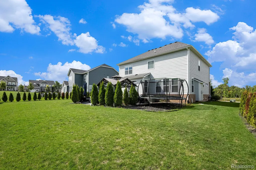 53213 Bay Laurel Lane Lyon Charter Township MI 48178