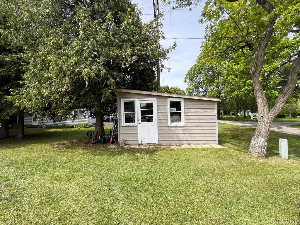 7816 3rd Street Delaware Township MI 48434