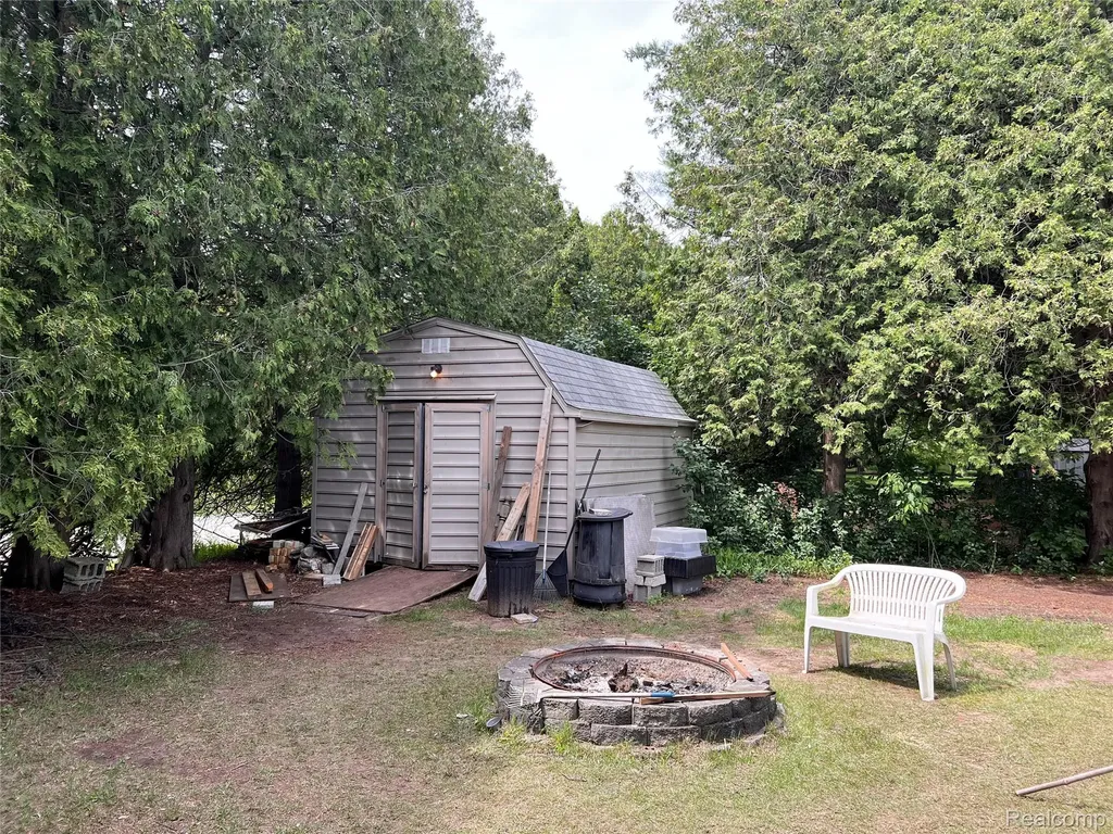 7816 3rd Street Delaware Township MI 48434