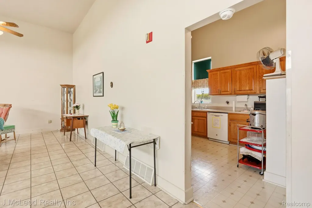 2515 E Akron Road Ellington Township MI 48723